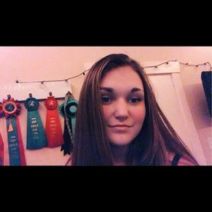 Meet your Posher, Ember